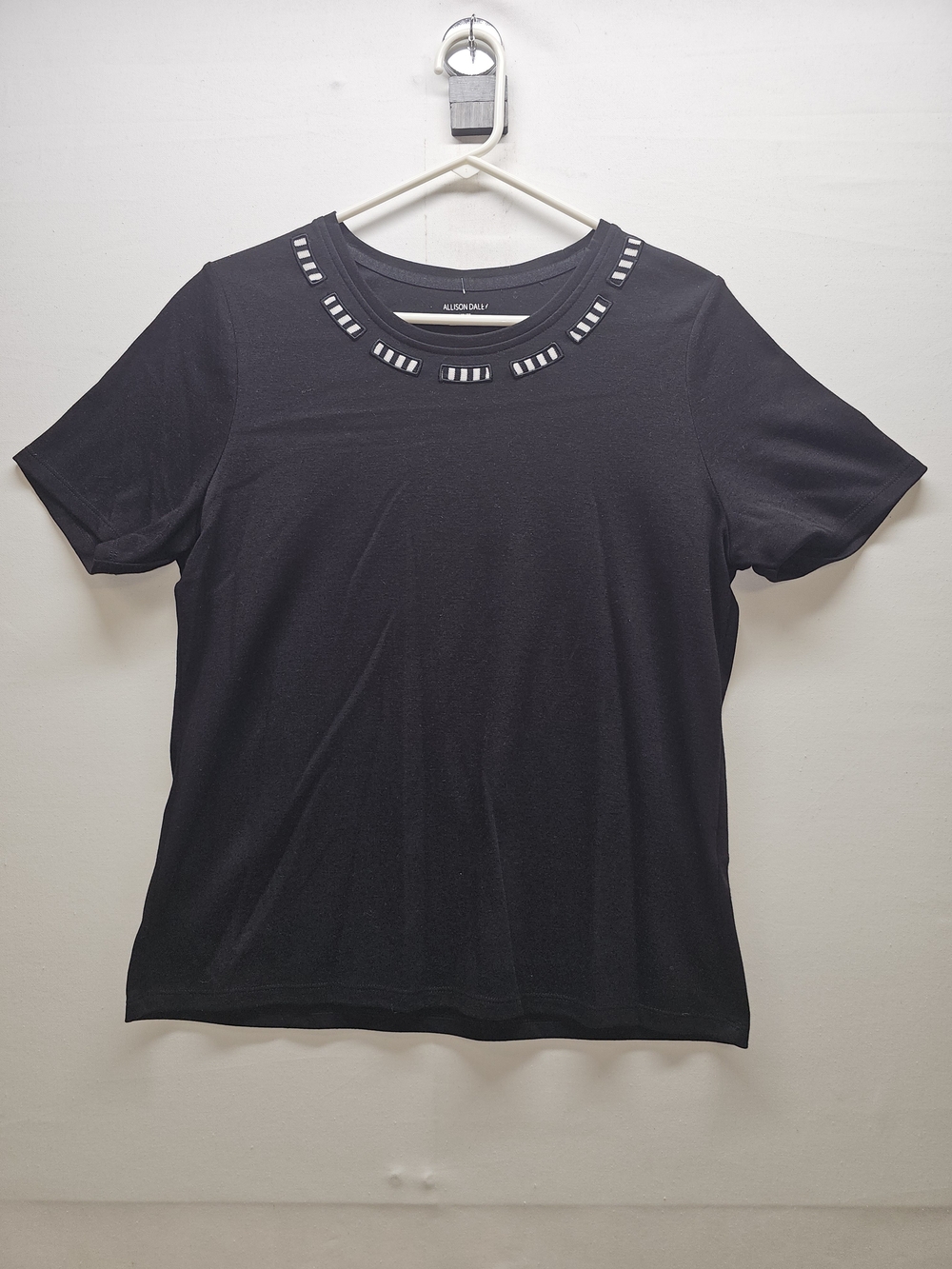 Allison Daley Womens Medium Black Short Sleeve Top Embellished Neckline Tee M